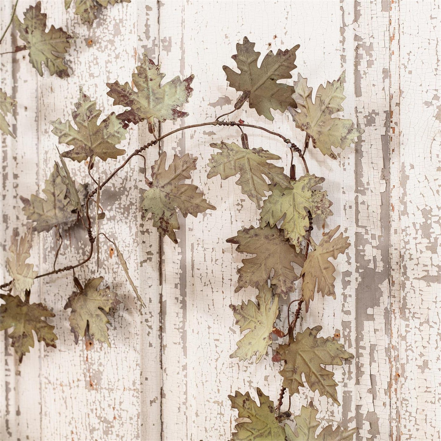 Garland - Distressed Maple Leaves